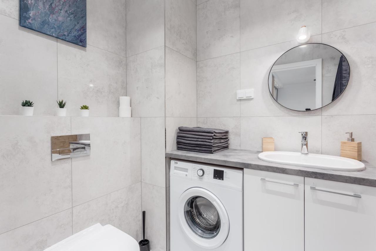 Chill Apartments Family Apartments Warsawa Bagian luar foto